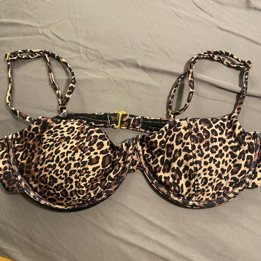 Leopard Print Women's Bikini Top